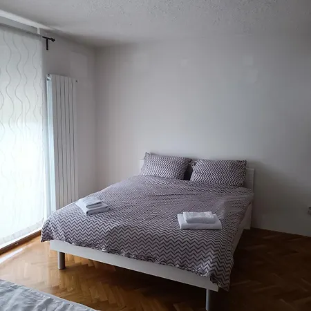 Apartment Luka